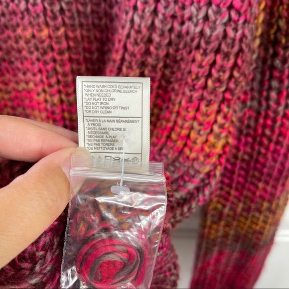 BB Dakota Multi Color Ombré Open Weave Women’s Sweater Size Medium - Picture 7 of 11